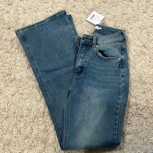 Adika flare jean